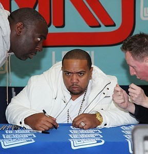 NEW YORK - DECEMBER 08: Rapper Timbaland prom...