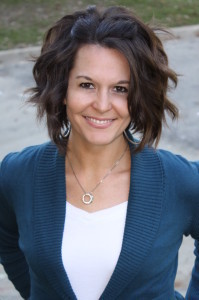 Amanda's Headshot 005
