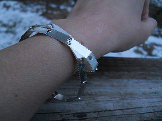 sharp bracelet