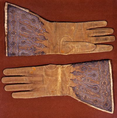 Gloves