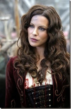 kate-beckinsale-van-helsing-17