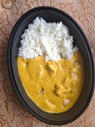 vegan mango curry with vegan chicken
