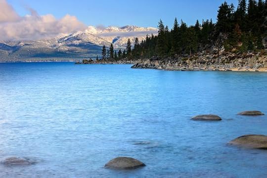 Thanksgiving morning at Lake Tahoe. Photo by Beau Rogers. CC BY-NC 2.0 via beaurogers Flickr