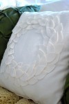 DIY-Felt-Christmas-Wreath-Pillow via An Oregon Cottage