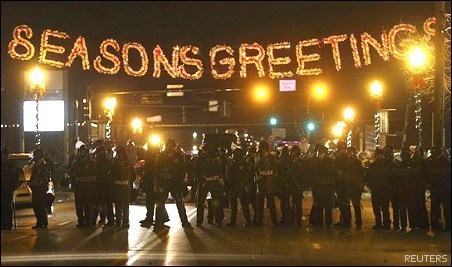 SeasonsGreetings_FergusonMO_GrandJuryAnnouncement_Cops_112414