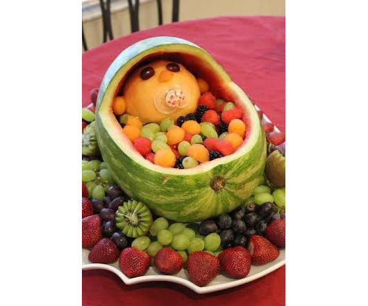 Niño fruta
