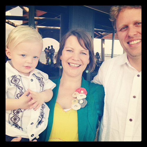 Love true's chub chub hands in this photo.