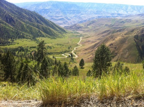 The road down into the mouth of the canyon - off to the left.
