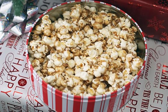 Paula Deen's Caramel Corn