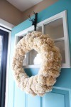 how-to-make-a-yarn-pom-pom-wreath-3