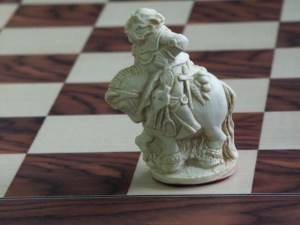 WhiteKnight-chesspiece