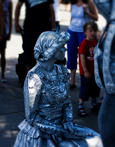 Living Statue