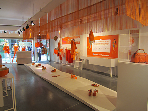 ing_pop_up_store_lobby