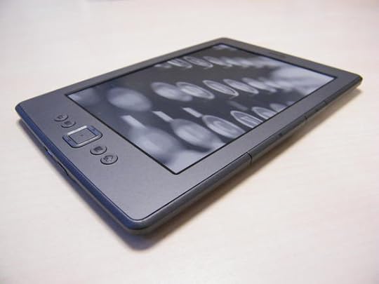 picture of a Kindle Reading Devise on a flat background