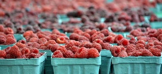 dish_berries