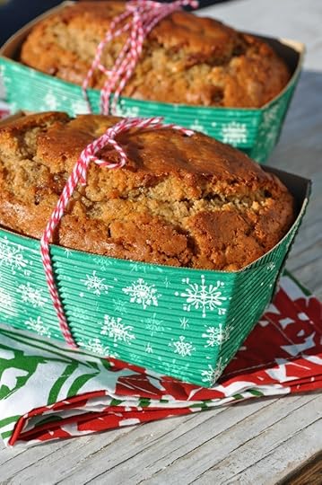 Cinnamon-Date-and-Nut-Mini-Loaves-1-680x1024