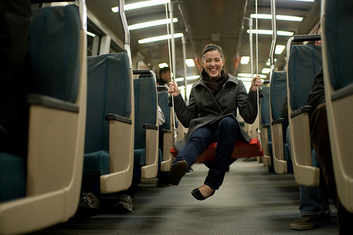 swings on BART by y3rdua