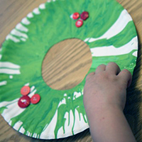 Holiday Spin Art Wreath