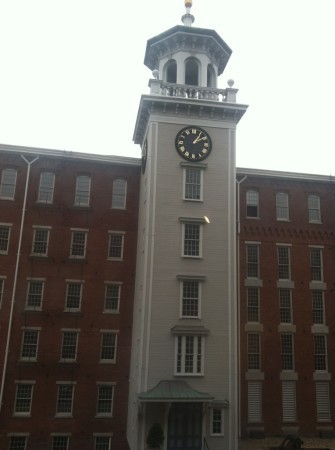 IMG 3582 335x450 The Mill, The Din