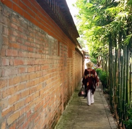 Mom-and-bamboo
