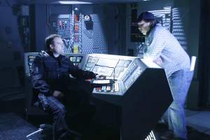 David Hewlett and Director Andy Mikita in discussion (Photo @MGM Television).
