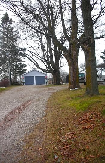 Garage - Christmas House Tour0001