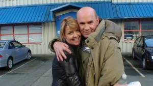 Amanda Tapping and Mitch Pileggi.