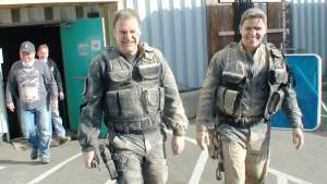 David Hewlett and Kavan Smith take a break from the dust and debris.