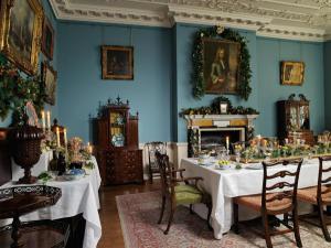 regency christmas 1