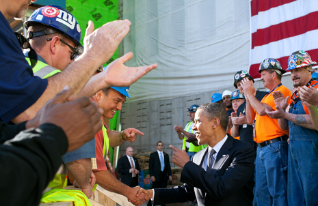 obama-workers-465.jpg