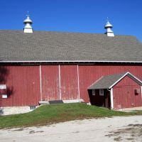 This is one of the original homes in the Frankfort/Mokena area, having been first settled in 1841. The area of the farm that the Mokena Mini Maker Faire is on gives us great exposure to the old farm buildings, plenty of space to spread out, and even enough room to house a trebuchet and some other fun things