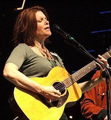 220px-Rosanne_Cash_SXSW_2006_crop