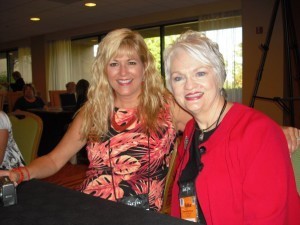 Beth Wiseman, fellow Thomas Nelson author, and Gol