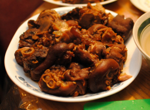 pigs' feet