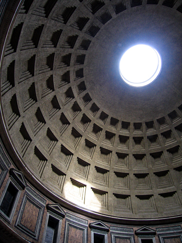 Pantheon Oculus