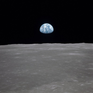 apollo-11-earth-rise-over-the-moon-july-20-1969-1