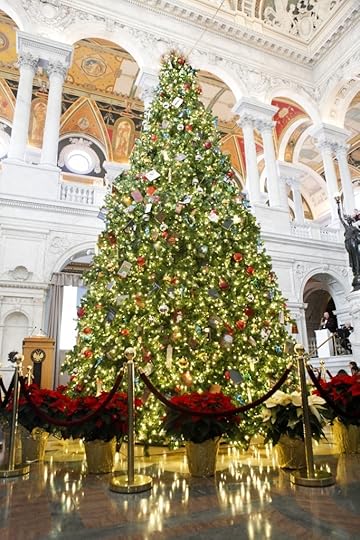 The Library of Congress Christmas tree adorns the Great Hall in the Thomas Jefferson Building. Photo by Shawn Miller.