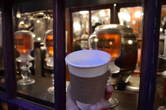 hotbutterbeer_glover