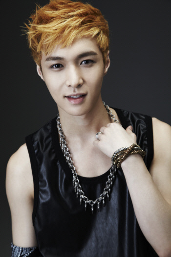 exo lay photo: EXO - Lay tumblr_inline_movkmrZtcm1qz4rgp-1.jpg
