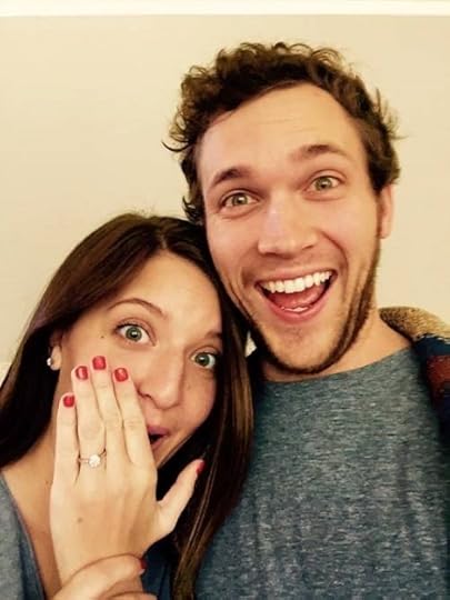 'American Idol' Winner Phillip Phillips Engaged To Longtime Girl