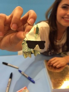 PCC origami Pequeño Cerdo Capitalista 