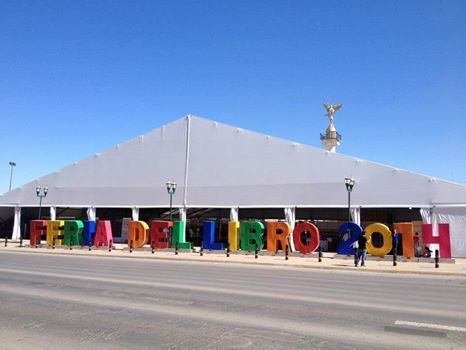 Feria Internacional del libro de Chihuahua - Pequeño Cerdo Capitalista
