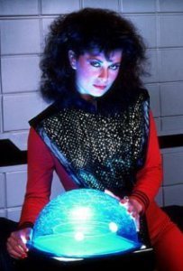 Jane Badler in V.