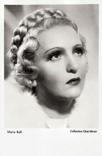 Marie Bell
