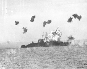 Cruiser USS Louisville under kamikaze attack, 6 January 1945 (US National Archives)