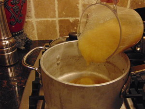 applesauce poured into pan