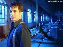 Oh, my. So pretty. So sexually and morally ambiguous.