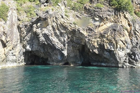 Time for some cliff jumping…well, not me.