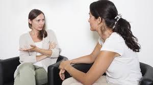 two women mentoring