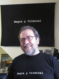 Chesús Yuste, en la Librería Negra y Criminal